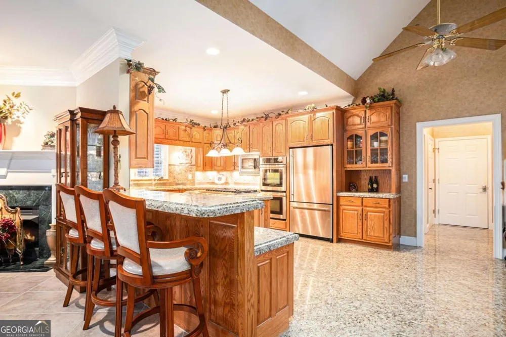 122 Tara DR Dawsonville, GA 30534