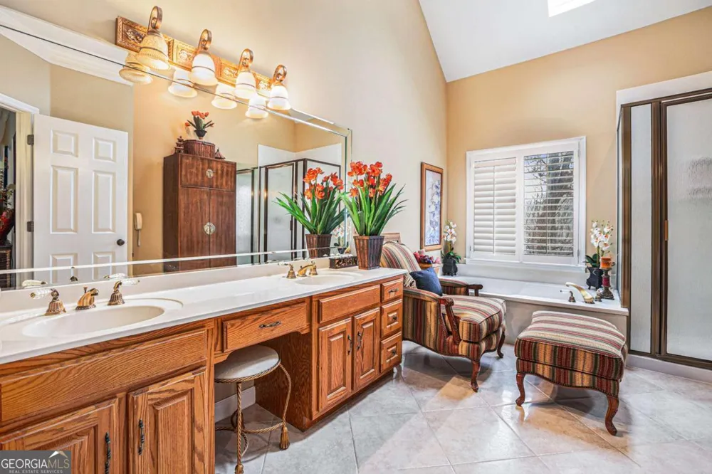 122 Tara DR Dawsonville, GA 30534