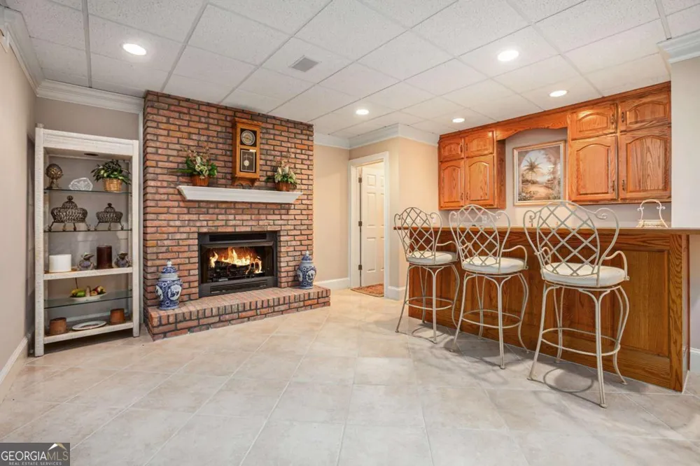 122 Tara DR Dawsonville, GA 30534