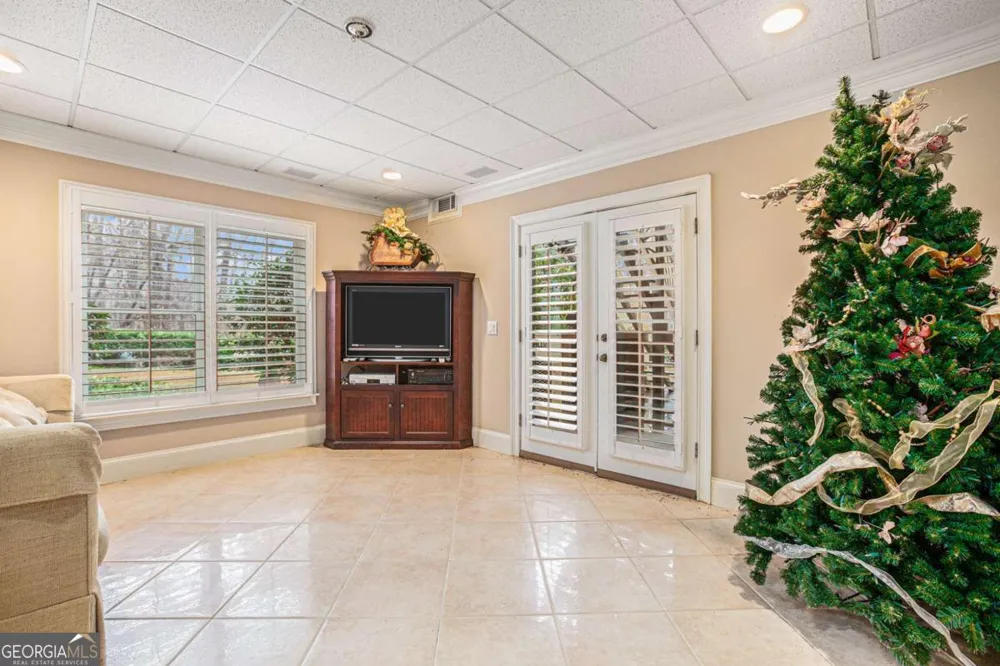 122 Tara DR Dawsonville, GA 30534