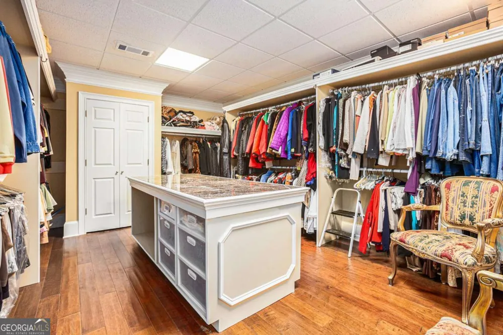 122 Tara DR Dawsonville, GA 30534