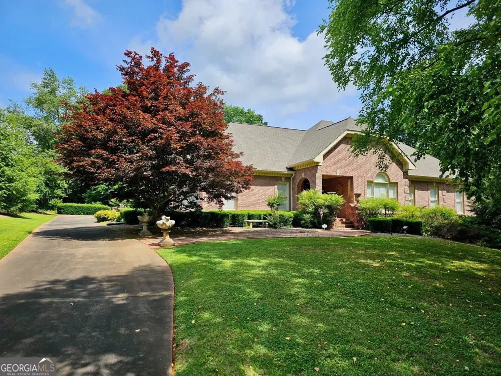 122 Tara DR Dawsonville, GA 30534