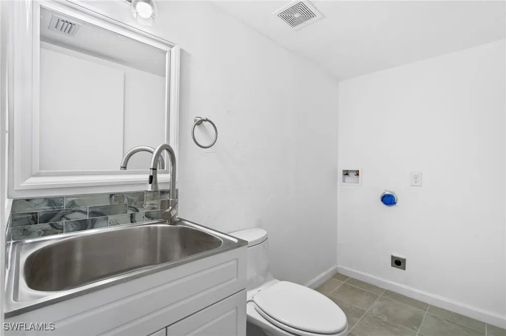 New South Province Boulevard #3 Fort Myers, FL 33907