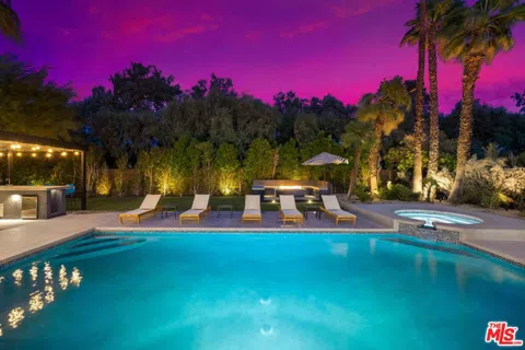 2660 Farrell Drive