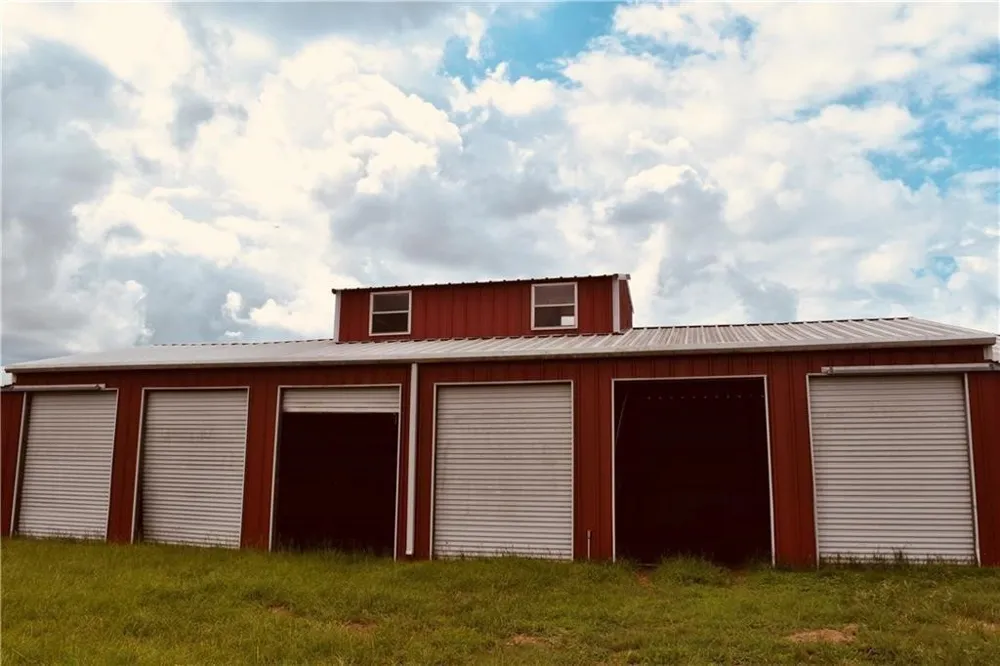 1409 Antioch Road Paige, TX 78659