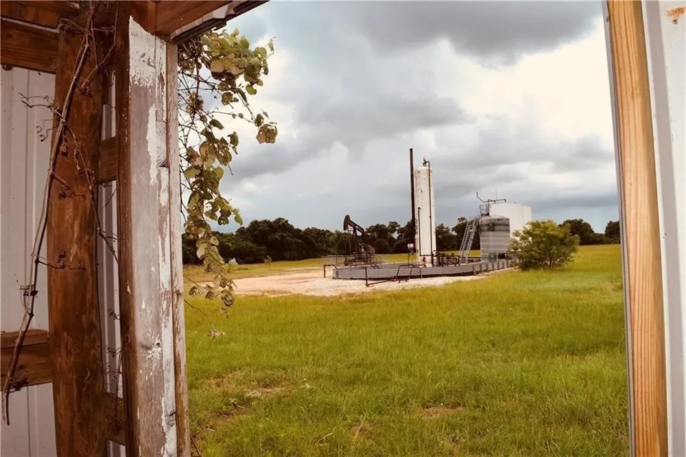 1409 Antioch Road Paige, TX 78659
