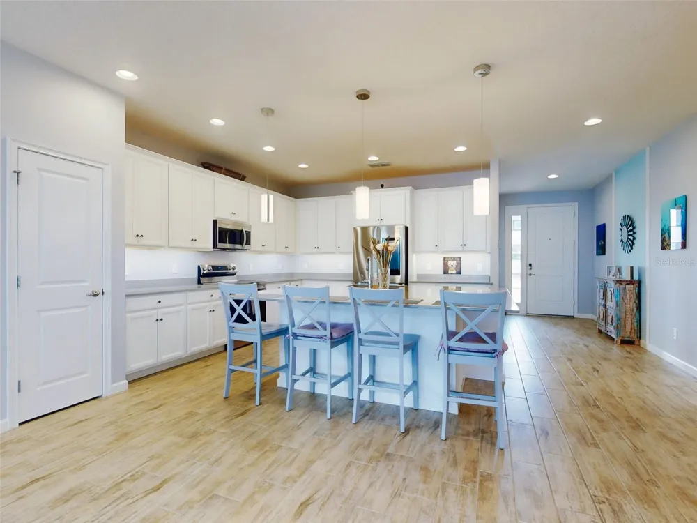 962 COMPASS LANDING DRIVE Orange City, FL 32763