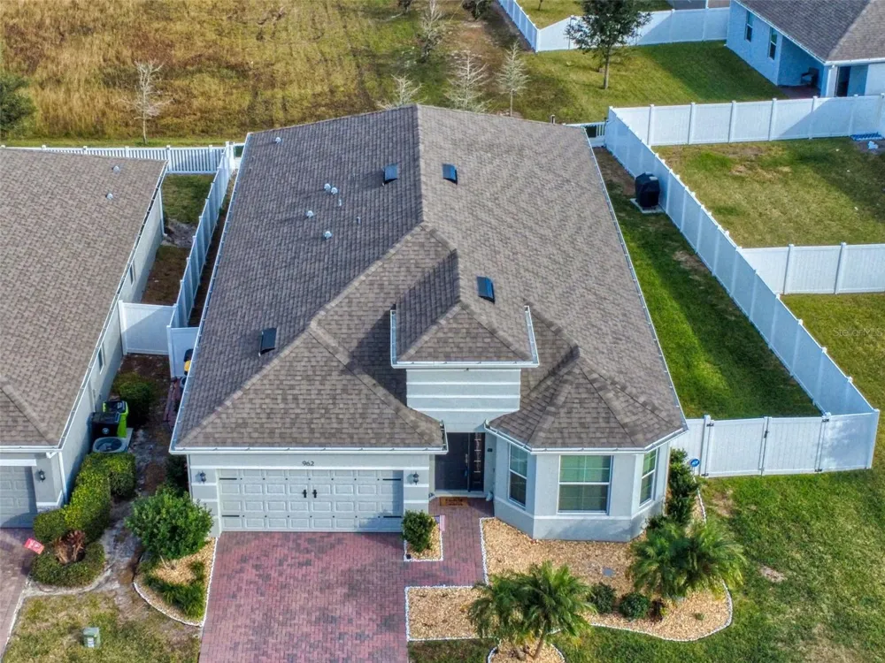 962 COMPASS LANDING DRIVE Orange City, FL 32763