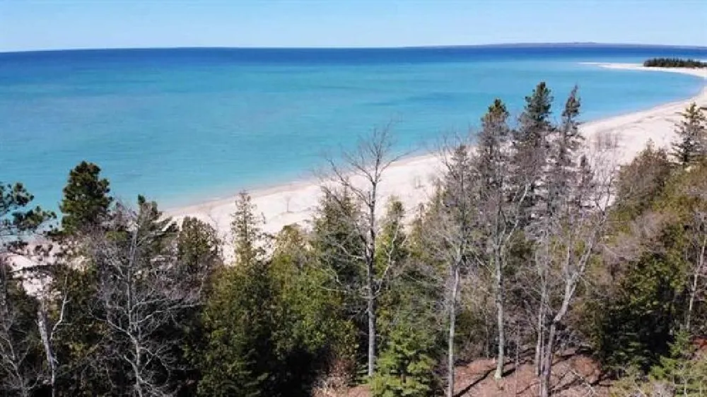 Greene Drive Peaine Township, MI 49782