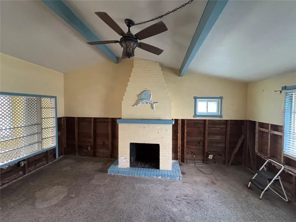 18006 4TH STREET E Redington Shores, FL 33708
