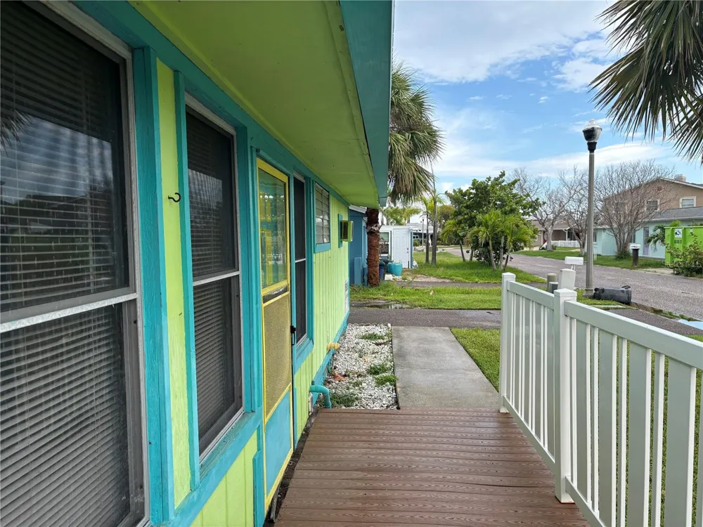 18006 4TH STREET E Redington Shores, FL 33708