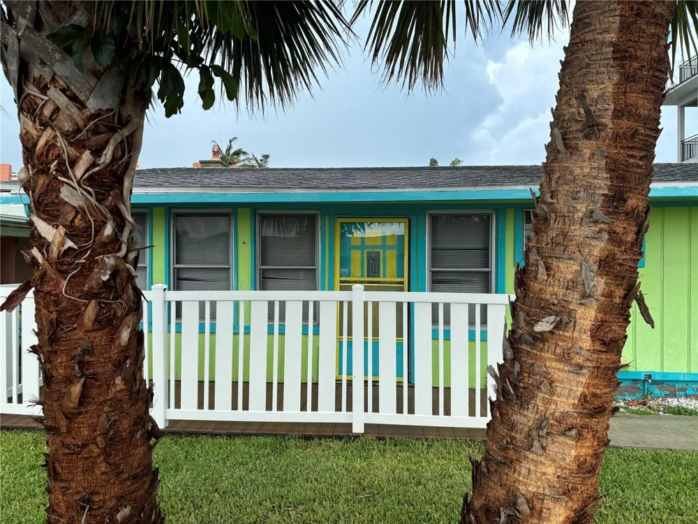 18006 4TH STREET E Redington Shores, FL 33708