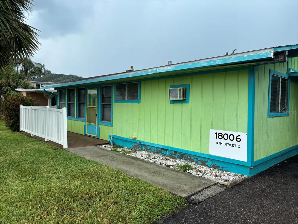 18006 4TH STREET E Redington Shores, FL 33708