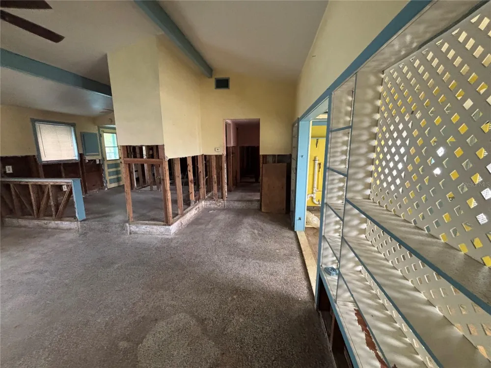 18006 4TH STREET E Redington Shores, FL 33708