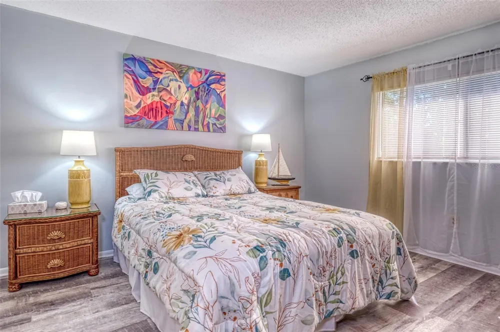 13714 MISSION OAKS BOULEVARD #13714 Seminole, FL 33776
