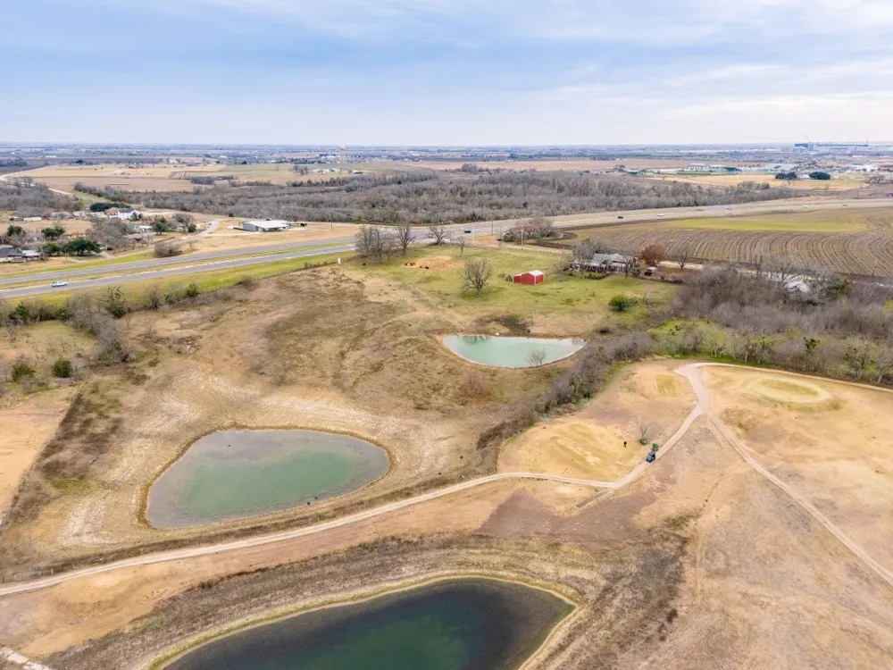 1201 S Rio Grande Street Taylor, TX 76574