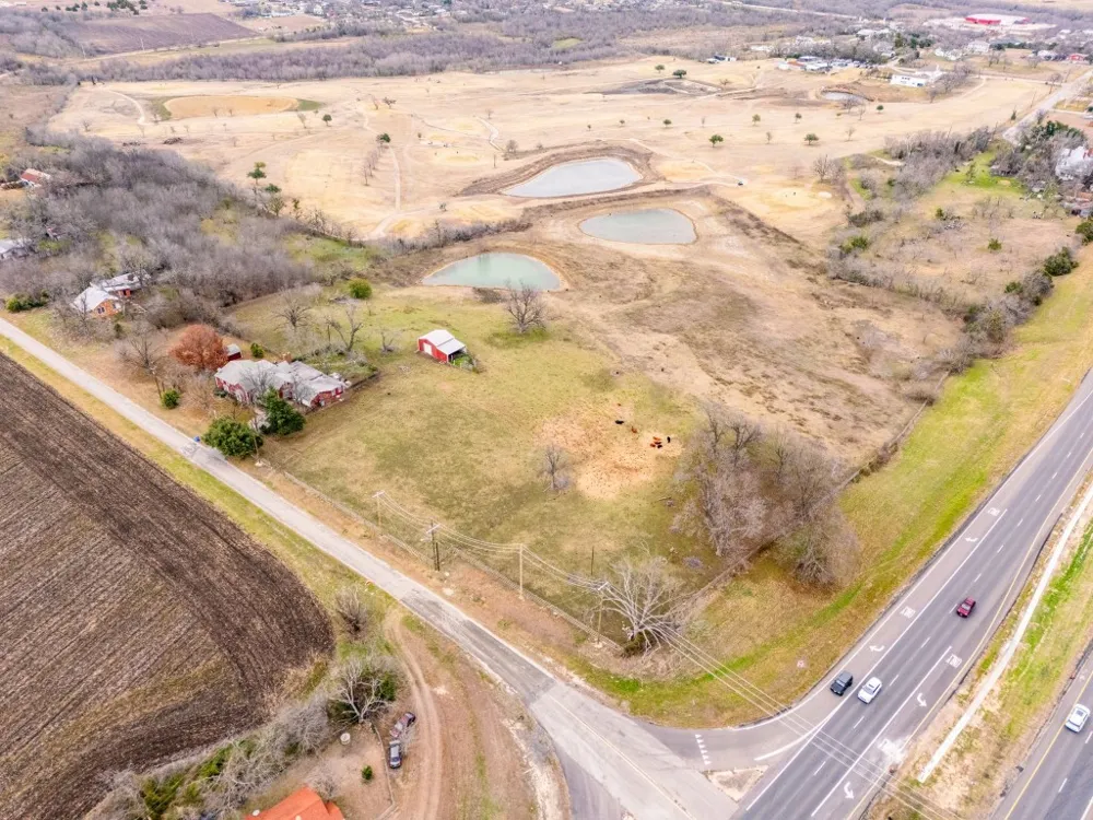 1201 S Rio Grande Street Taylor, TX 76574