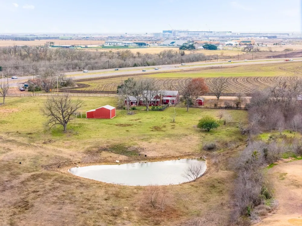 1201 S Rio Grande Street Taylor, TX 76574