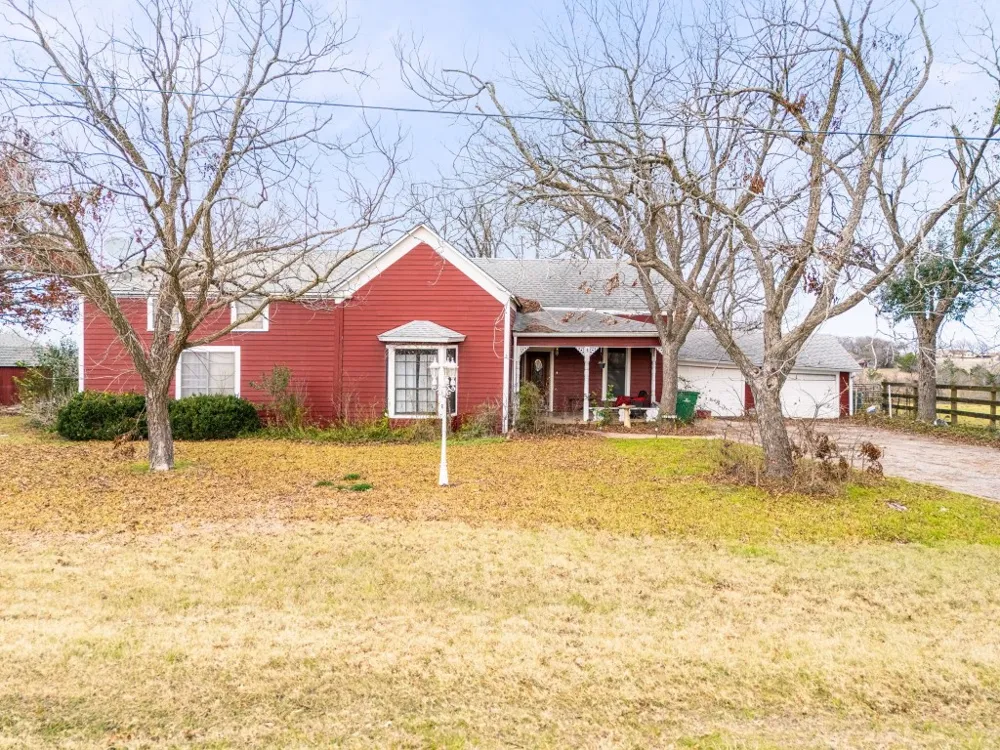 1201 S Rio Grande Street Taylor, TX 76574