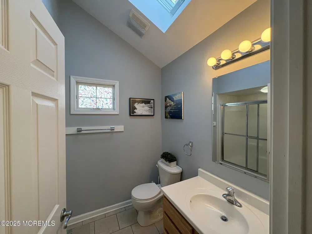 30 E Bay Way Lavallette, NJ 08735
