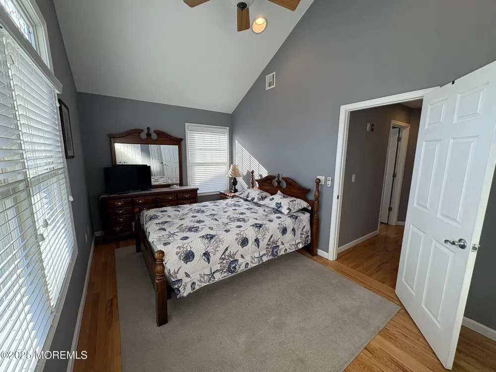 30 E Bay Way Lavallette, NJ 08735