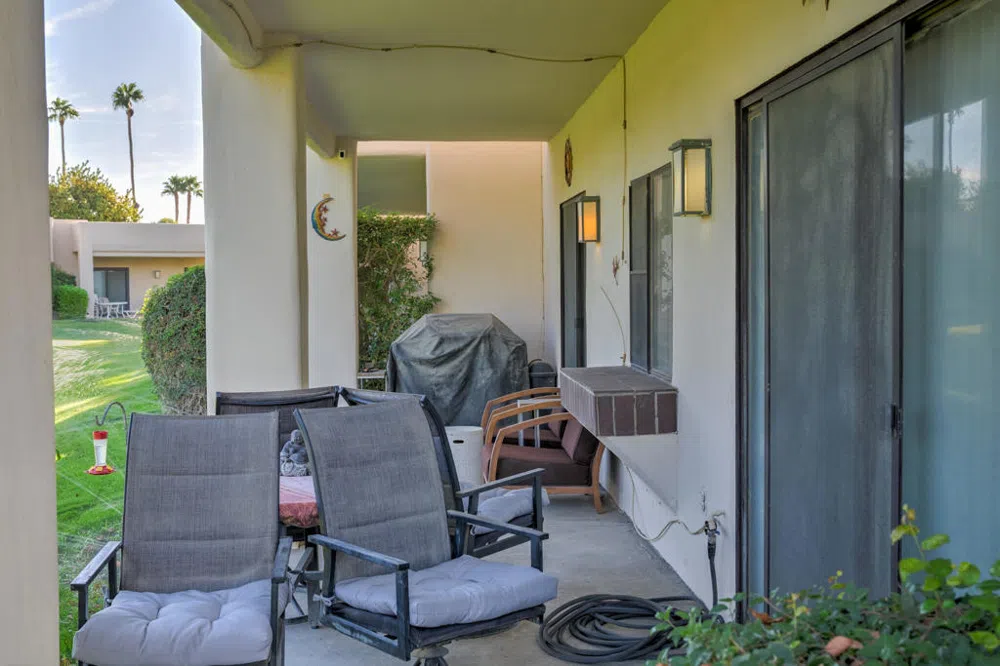 67552 Natoma Drive Cathedral City, CA 92234