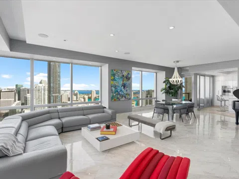 1425 Brickell Ave #52BC