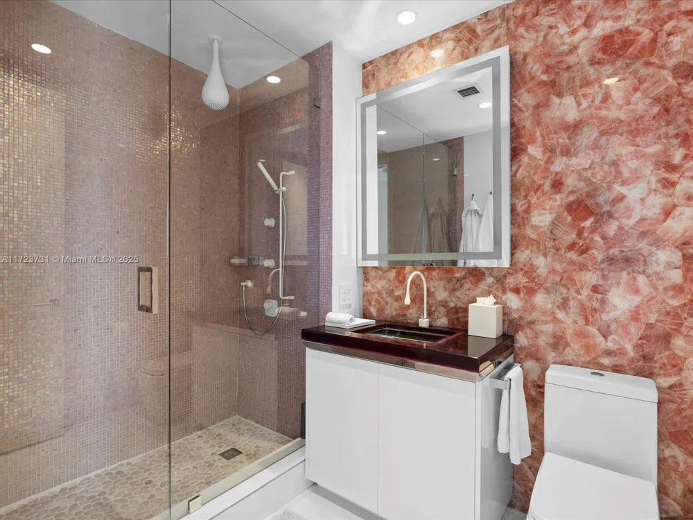 1425 Brickell Ave #52BC Miami, FL 33131
