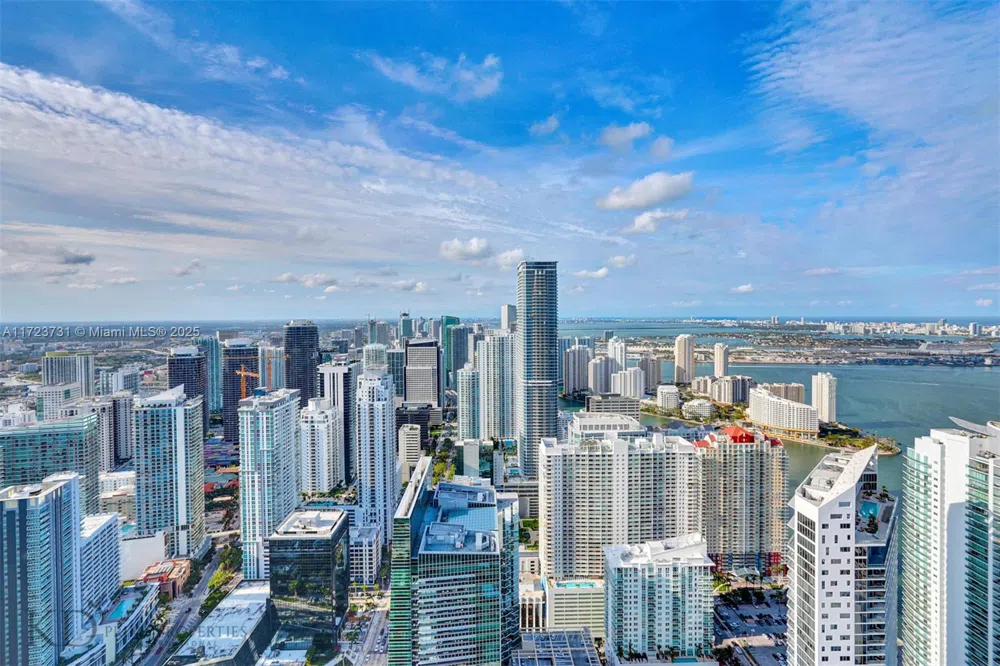 1425 Brickell Ave #52BC Miami, FL 33131