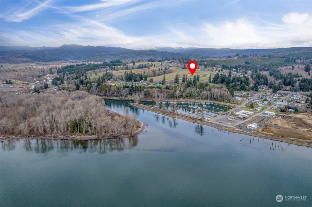 9 Sunnyfield Drive #Lot24 Cathlamet, WA 98612