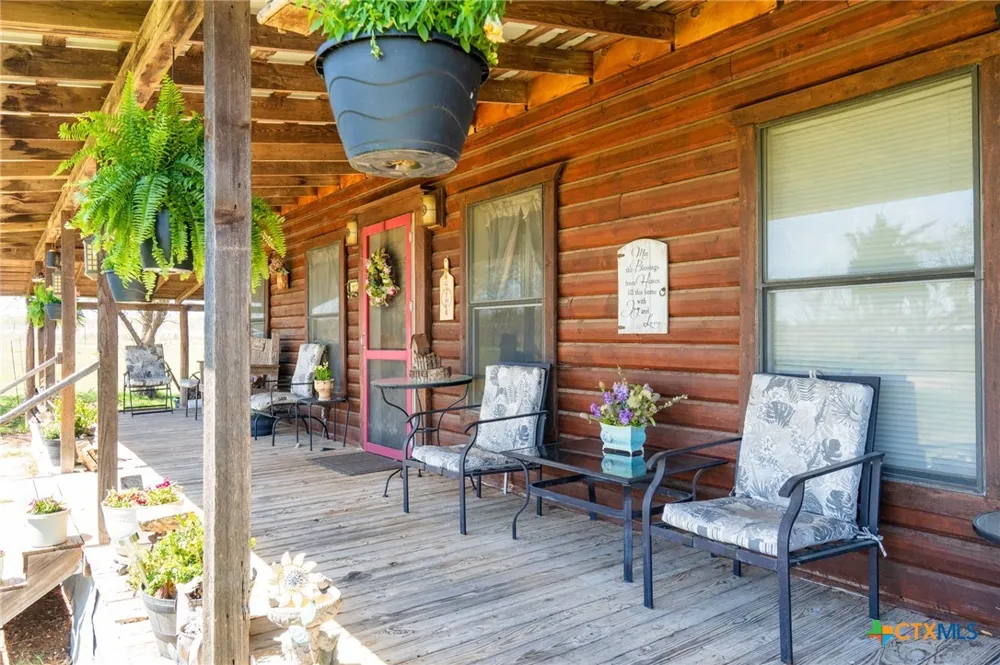 4723 CR 117 San Saba, TX 76877