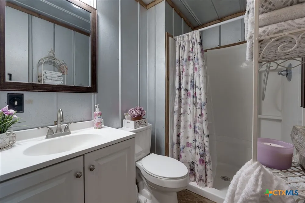 4723 CR 117 San Saba, TX 76877
