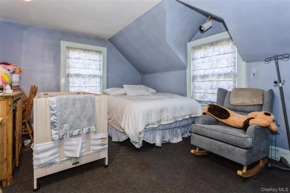 180 Longwood Crossing Lawrence, NY 11559