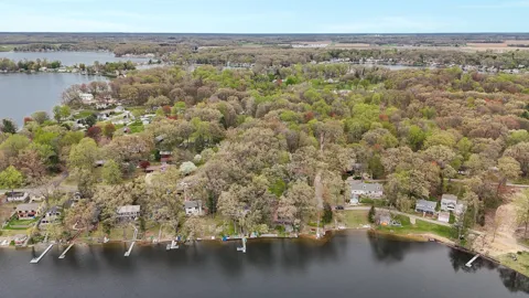 6 Forest Road
