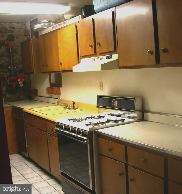 2423 PICKWICK ROAD Baltimore, MD 21207