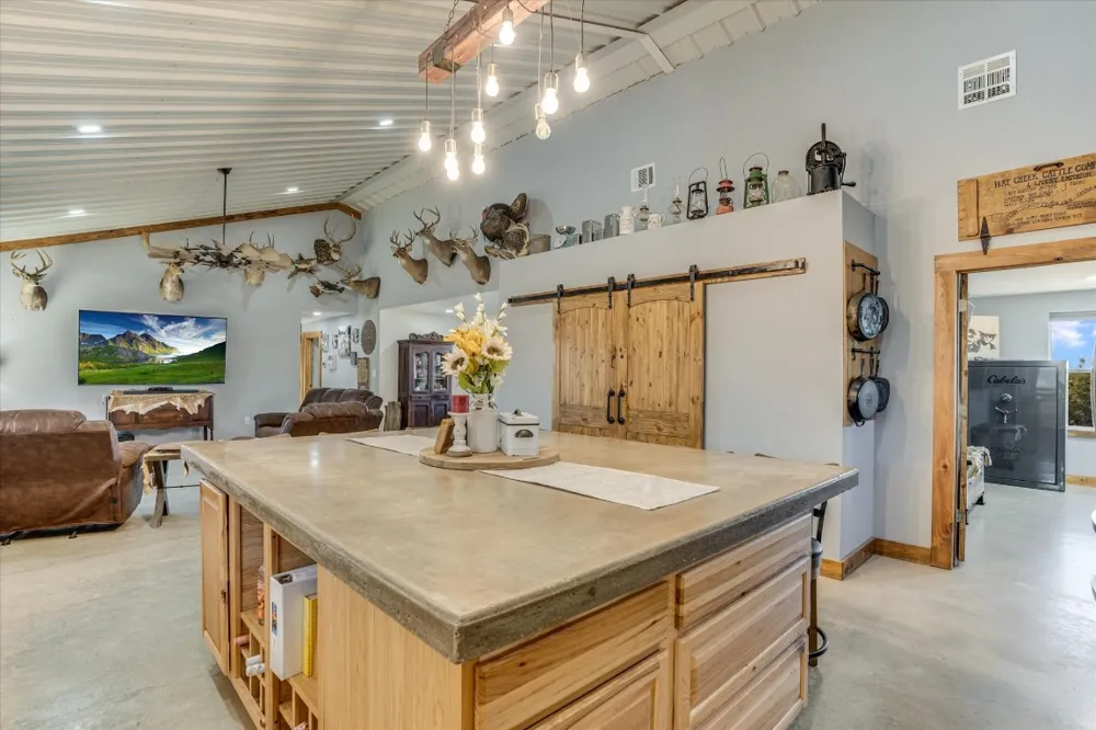 5450 County Road 202 Lampasas, TX 76550