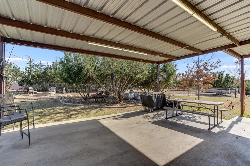 5450 County Road 202 Lampasas, TX 76550