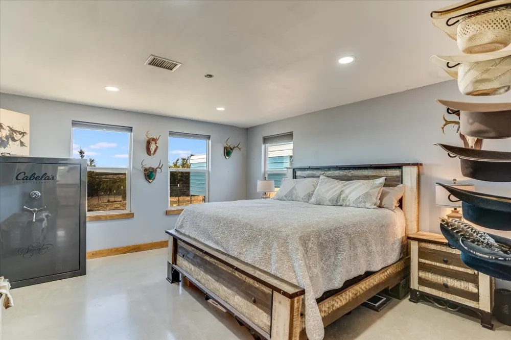5450 County Road 202 Lampasas, TX 76550