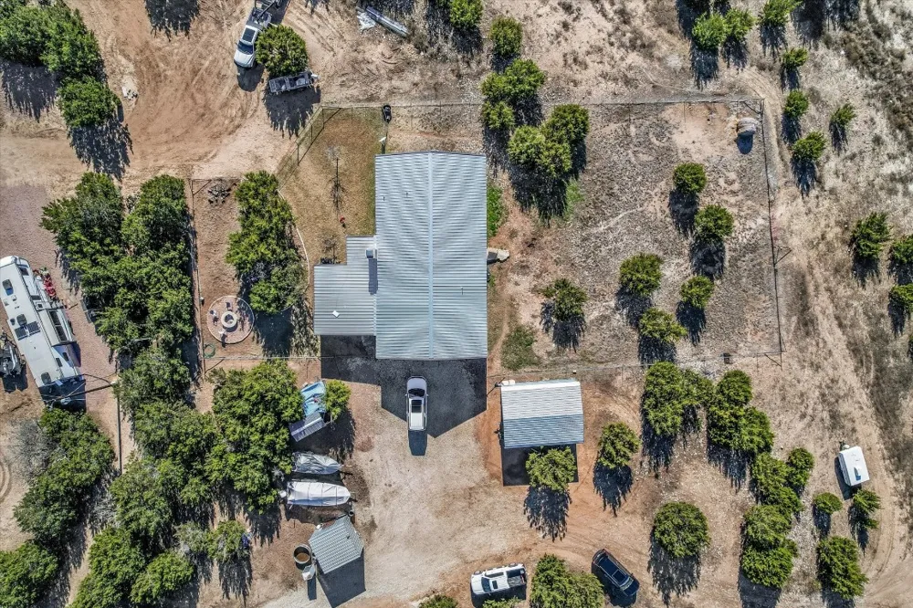 5450 County Road 202 Lampasas, TX 76550