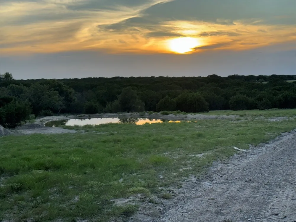 5450 County Road 202 Lampasas, TX 76550