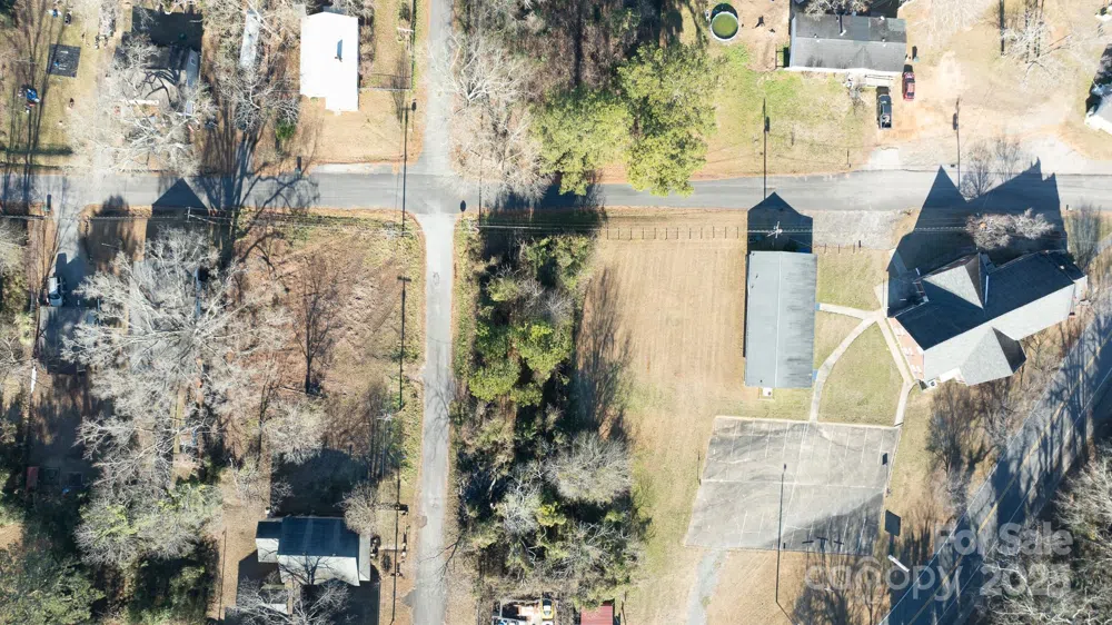 7 Wilson Avenue Great Falls, SC 29055