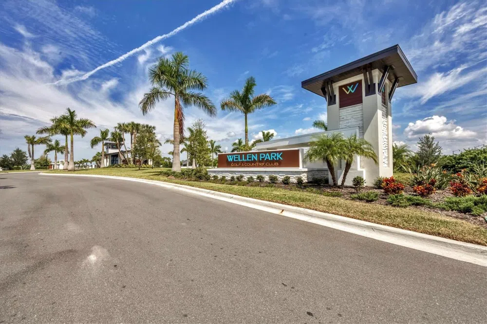 17505 OPAL SAND DRIVE #105 Venice, FL 34293
