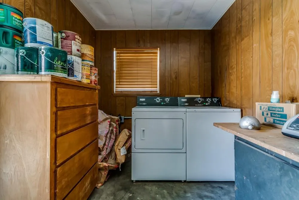 110 County Road 567 Eastland, TX 76448