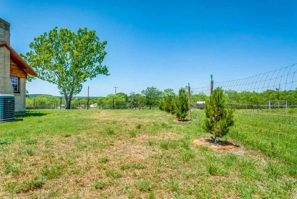110 County Road 567 Eastland, TX 76448