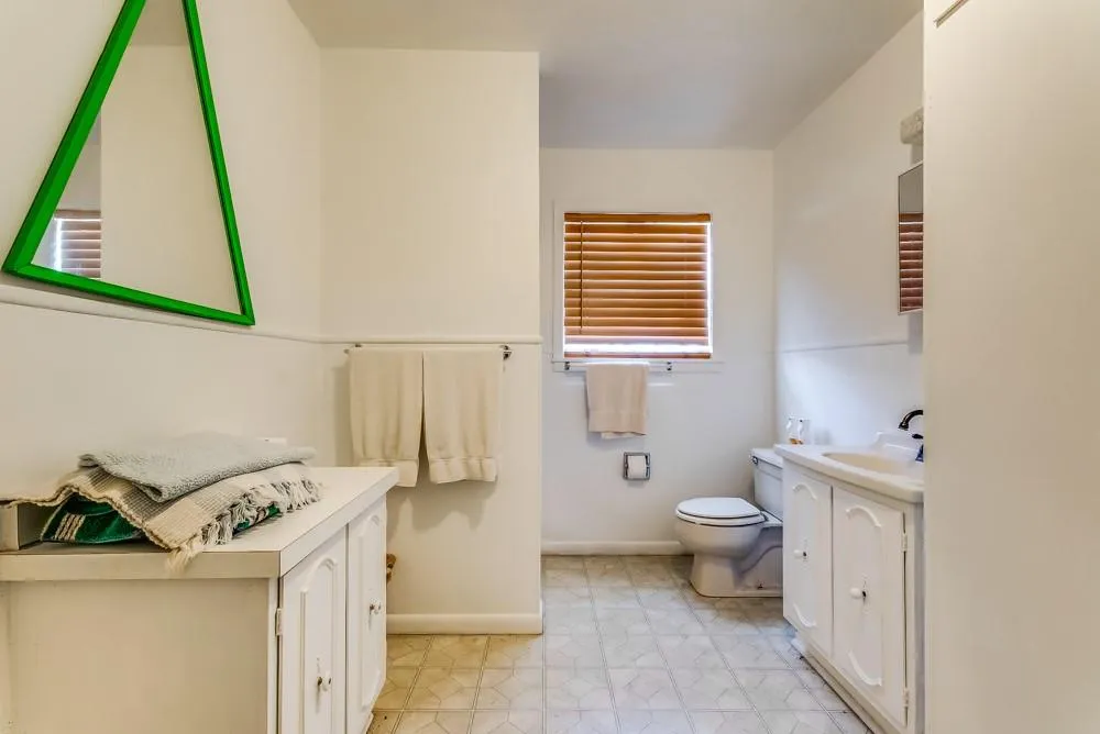 110 County Road 567 Eastland, TX 76448