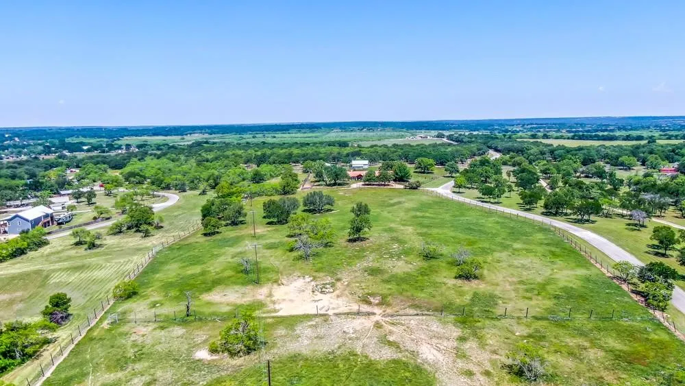 110 County Road 567 Eastland, TX 76448