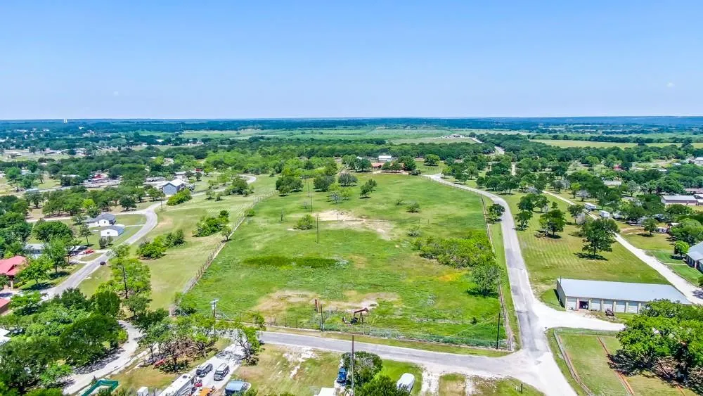 110 County Road 567 Eastland, TX 76448