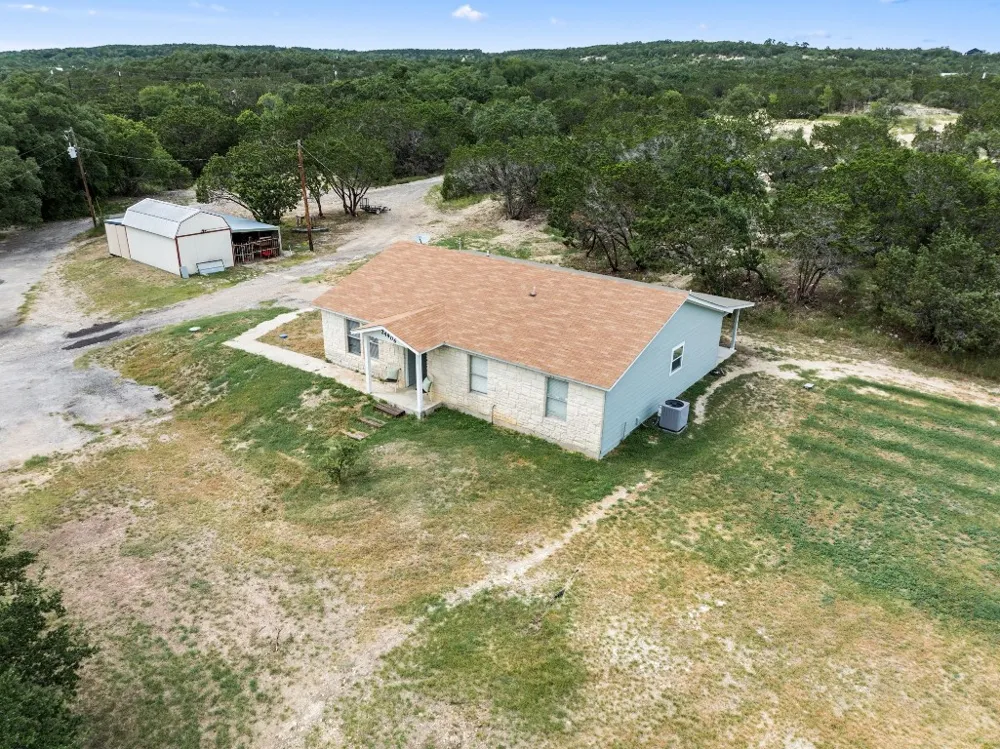 24906 Fawn Drive Leander, TX 78641