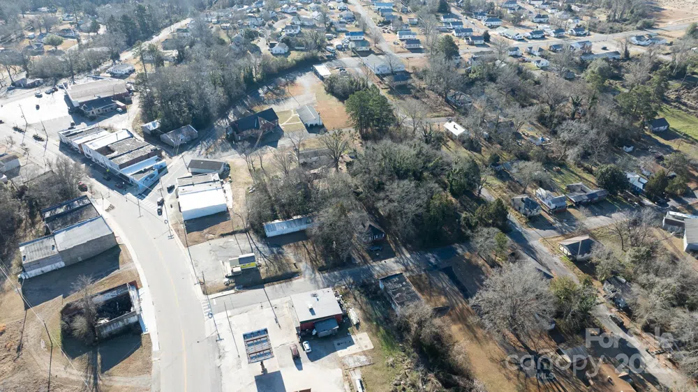 1 Catawba Avenue Great Falls, SC 29055