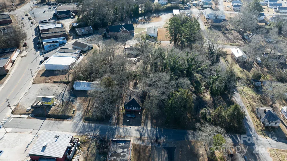 1 Catawba Avenue Great Falls, SC 29055